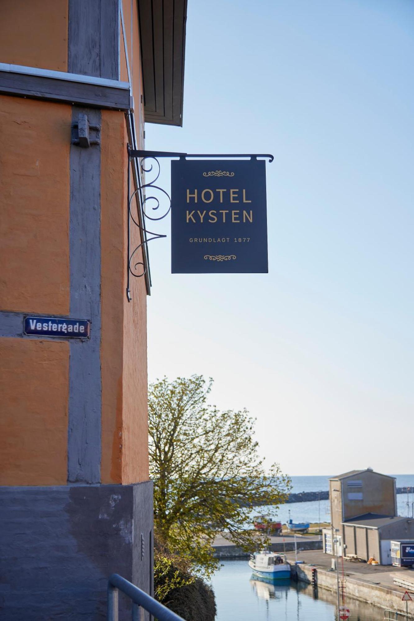 Hotel Kysten Hasle Ngoại thất bức ảnh